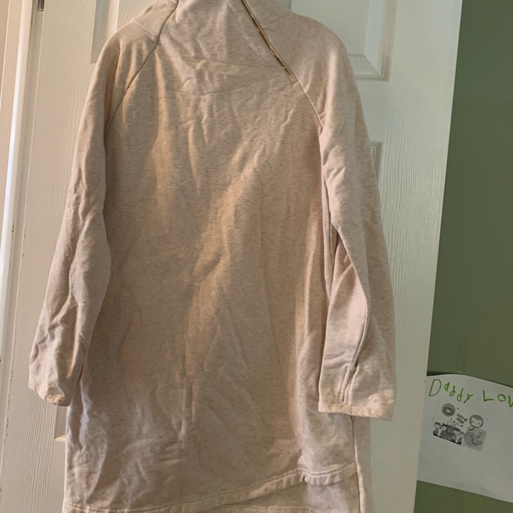 Sweatshirt dress